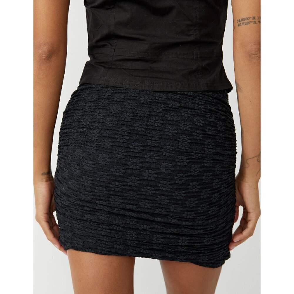 FREE PEOPLE Ona Convertible Ruched Skirt Top Black NEW! - Picture 4 of 7